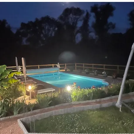 Marcel, Nature Avec Piscine Chauffée Villa